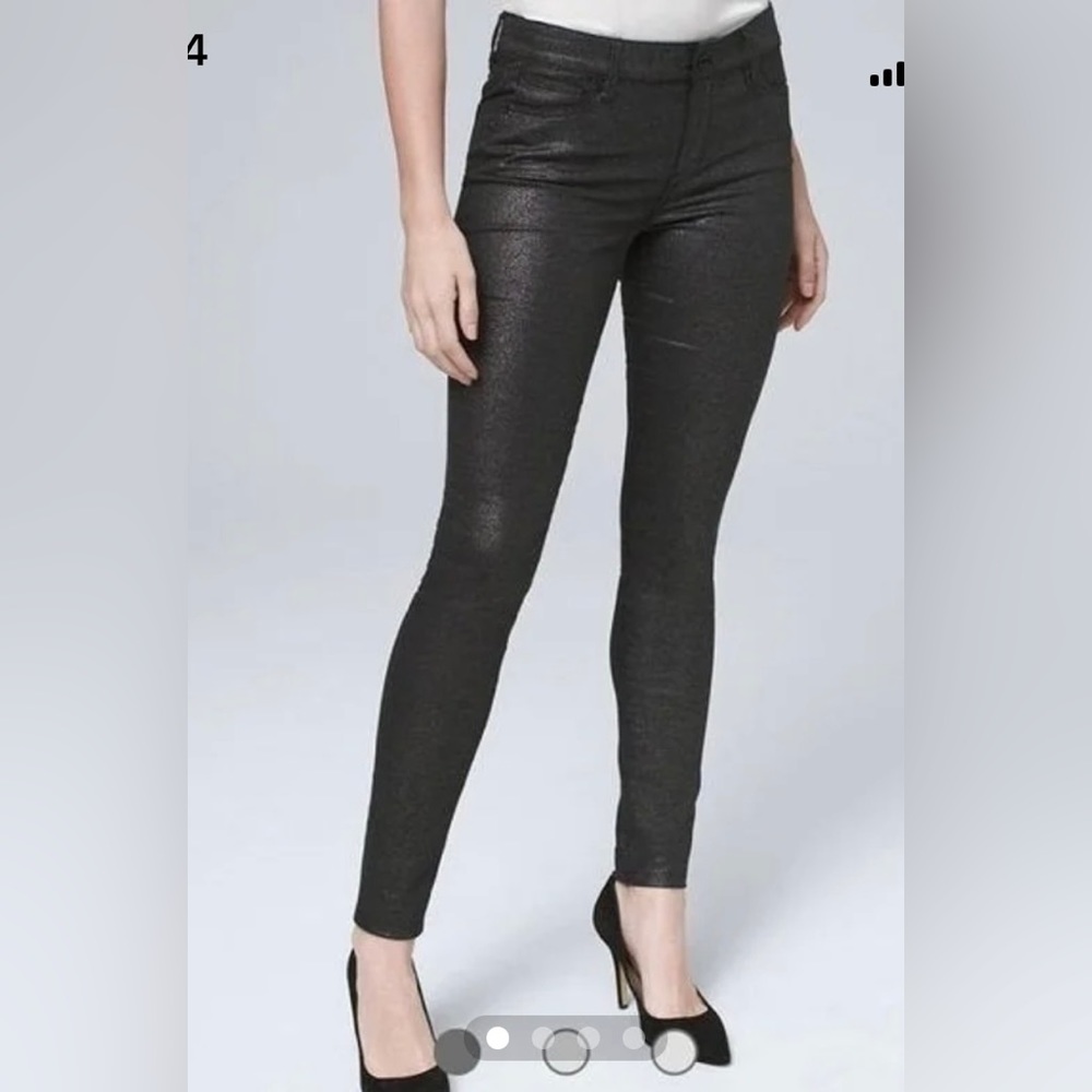 NWT White House Black
Market Mid-Rise Metallic
Skinny Jeans - Size 00